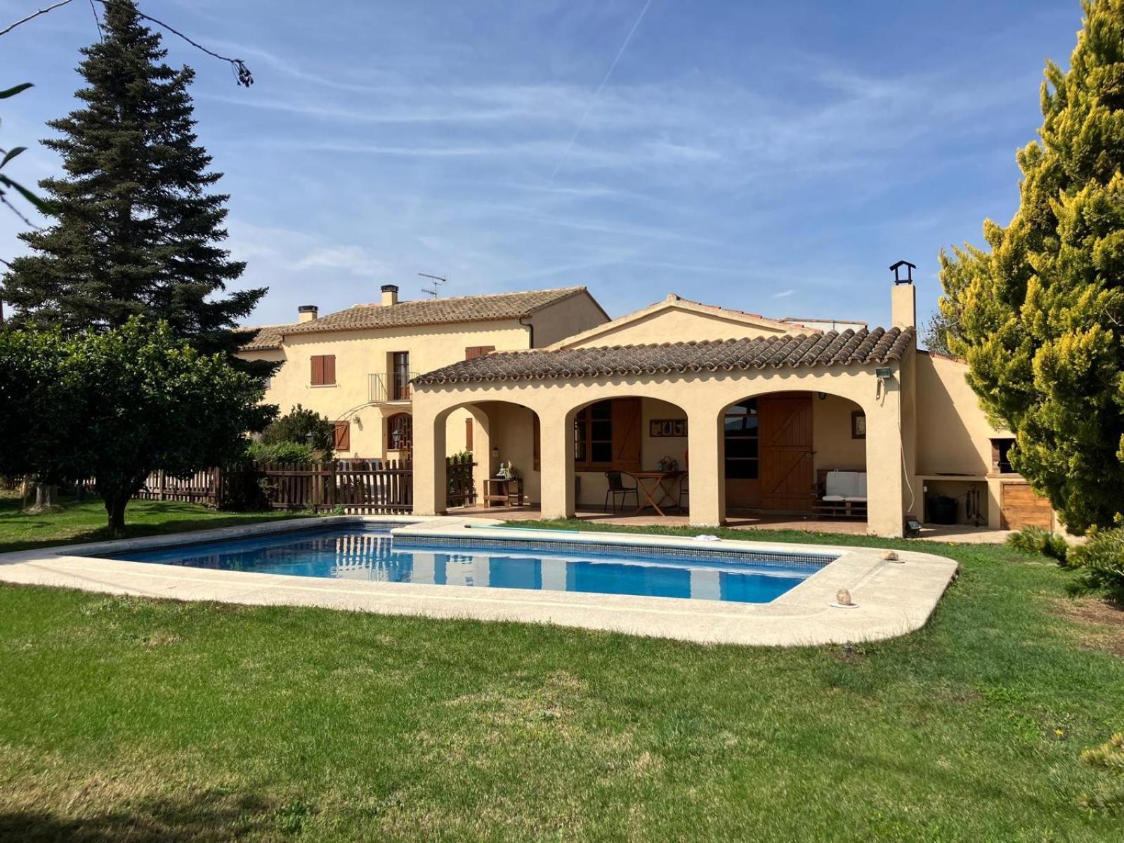 Apartment With Private Pool And Garden San Martin Sarroca Экстерьер фото