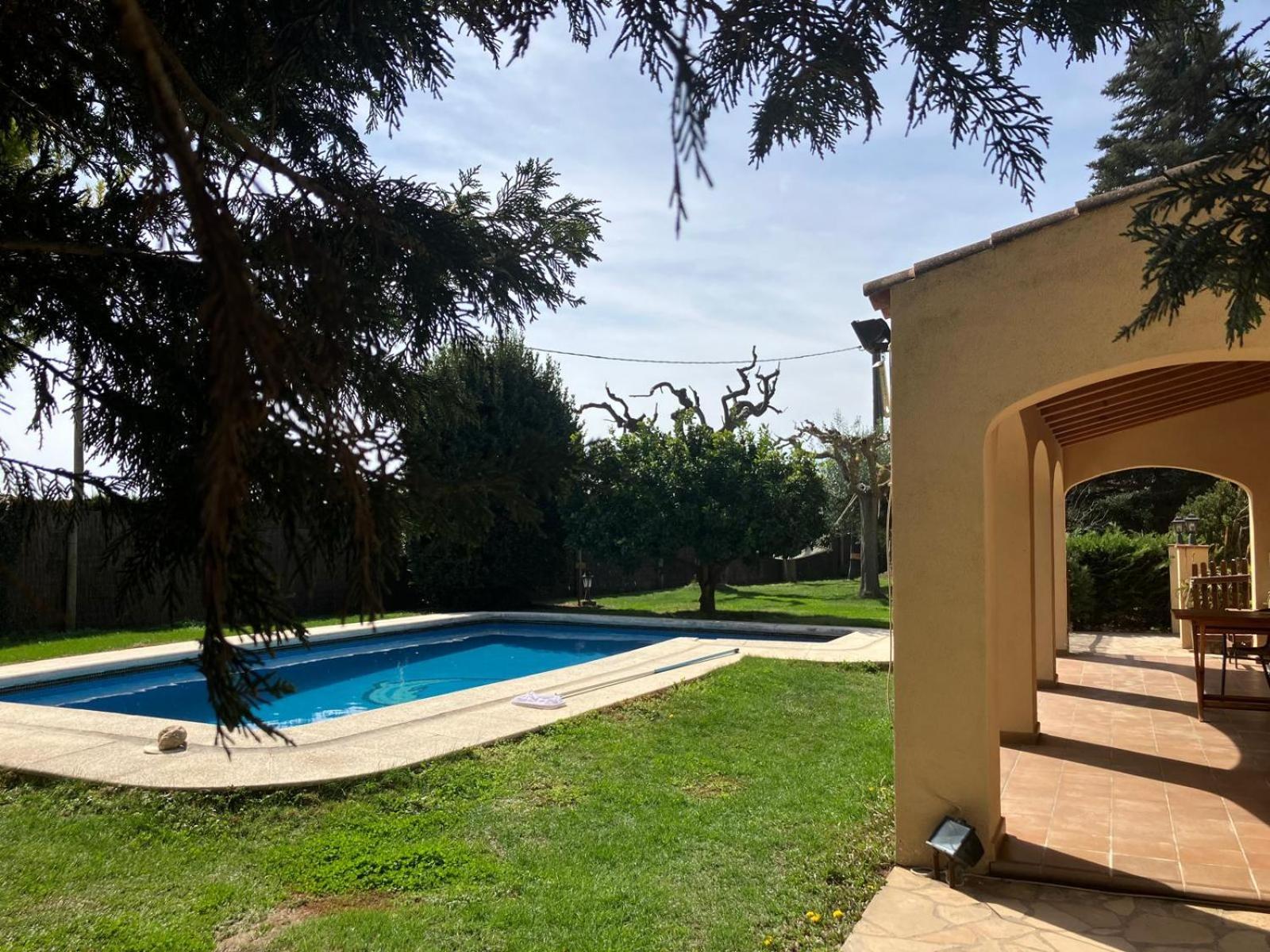 Apartment With Private Pool And Garden San Martin Sarroca Экстерьер фото